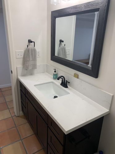 1267 Canal Dr, Turlock CA  95380-4159 exterior