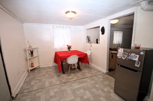 3219 Keeler Ave, Chicago IL 60652-3613 exterior