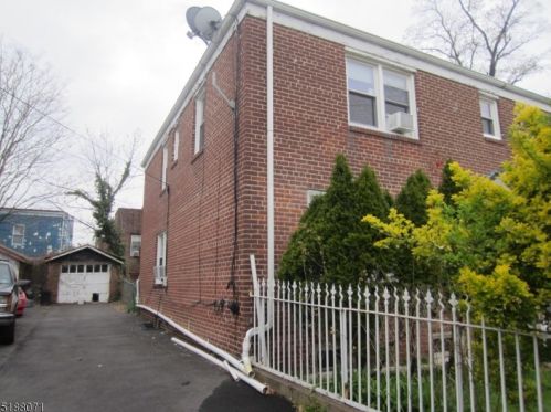 28 Hazel Pl, Irvington, NJ 07111-3908