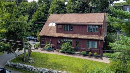 55 Walnut St, Quincy, MA 02169-6819