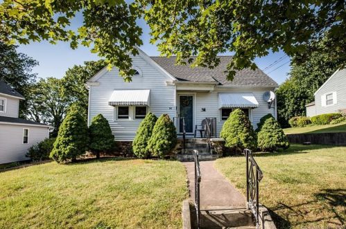 96 Wallace Row, Wallingford, CT 06492-3137