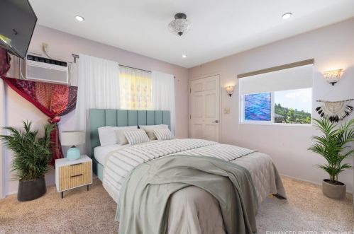 1575 Kilohana St, Honolulu HI 96819-3713 exterior