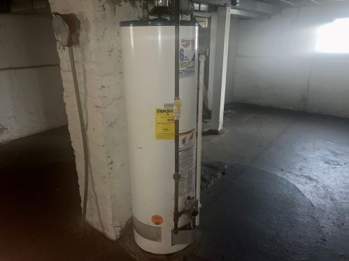 5608 Marshfield Ave, Chicago IL 60636-1218 exterior