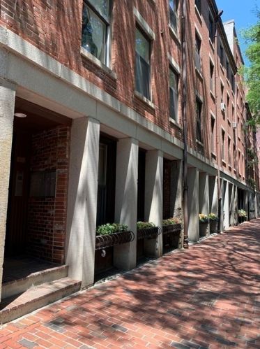120 Commercial St, Boston MA 02109 exterior