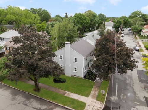 4 Mount Ave, Providence RI  02906-3410 exterior