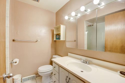 4076 83, Milwaukee WI 53222-1804 exterior