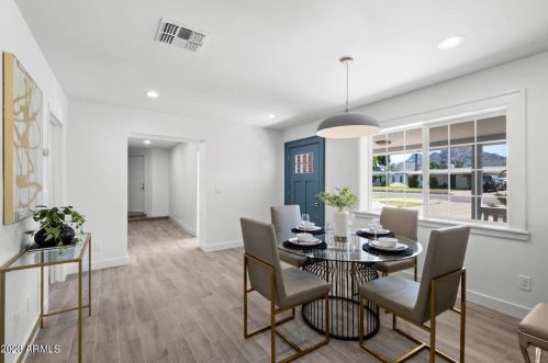 6834 13th St, Phoenix AZ  85014-1124 exterior