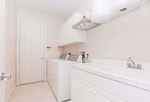 10317 Crosby Pl, Fort Pierce FL  34986-3055 exterior