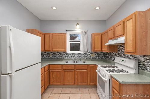 941 Dorchester Ave, Grand Rapids MI 49503-4805 exterior