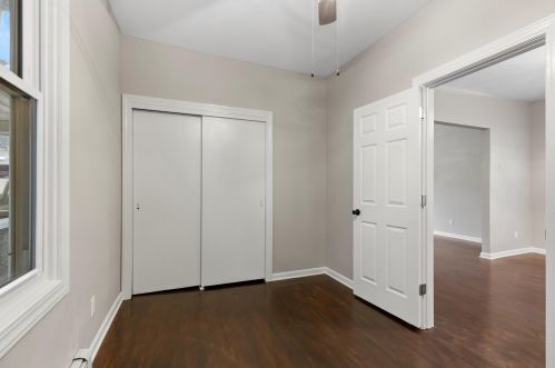 1527 30th St, Milwaukee WI  53208-2405 exterior