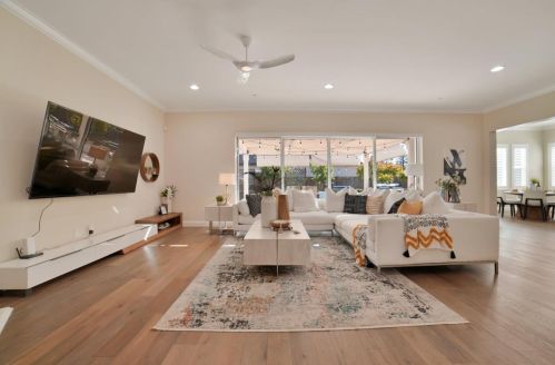 4924 Laurel Dr, Concord CA  94521-1446 exterior