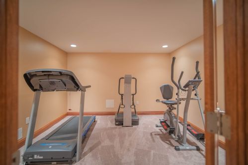 104 Fox Path, Moon Twp PA 15108-9779 exterior