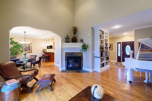 2531 Reflections Dr, Joliet, IL 60403-1776