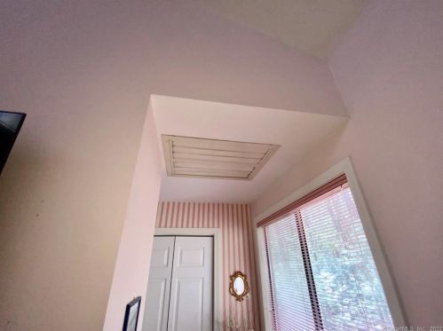 342 Ledge Dr, Torrington CT 06790-2245 exterior