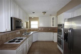 725 Blue Ridge Dr, Spring TX  77381-1005 exterior