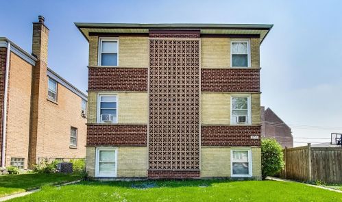 2711 72nd Ct, Chicago, IL 60707-1505