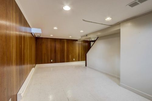 4318 Alpine Ave, Milwaukee WI  53211-1411 exterior