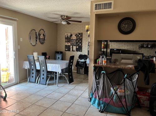 4261 67 Ln, Phoenix AZ 85033-8249 exterior