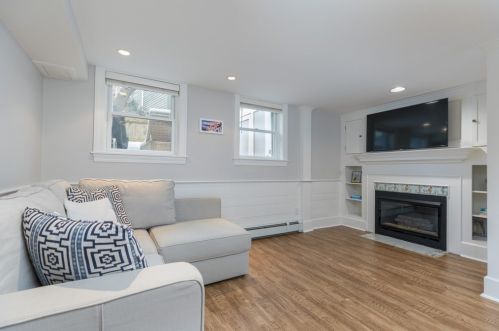 36 Pleasant St, Boston MA exterior