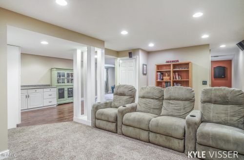 11711 Foreman St, Lowell MI 49331-9032 exterior