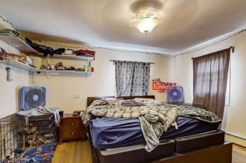 1645 Church St, Rahway NJ 07065-3424 exterior