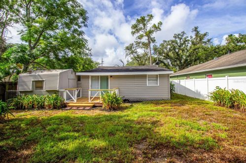 710 Hoffman Blvd, Tampa FL  33612-4428 exterior