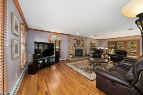 30 Bel Air Dr, Sparta NJ 07871-3735 exterior