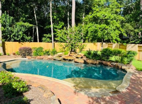 31 Sunny Oaks Pl, Conroe, TX 77385-3664