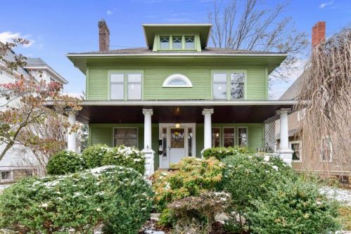 1554 Clarence Ave, Cleveland OH  44107-6203 exterior