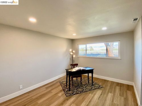 1834 Elkwood Dr, Concord CA  94519-1122 exterior