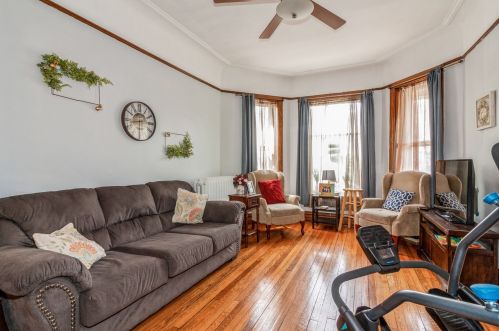 3310 Wrightwood Ave, Chicago IL 60639-1441 exterior