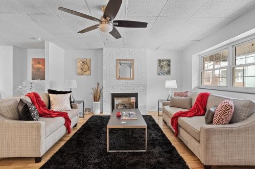 1807 Middle St, Pittsburgh PA  15215-2718 exterior