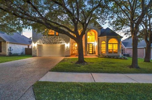 8216 Endeavor Cir, Austin TX 78726-1722 exterior