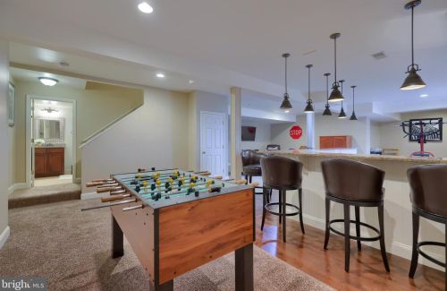 1404 Banner Dr, Lancaster PA 17601-4580 exterior