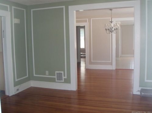 25 Myrtle St, Norwalk CT 06855-1315 exterior