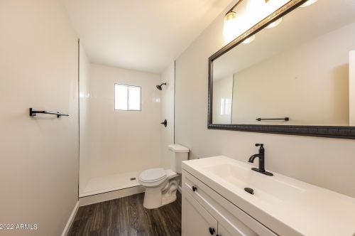 1328 Christy Dr, Phoenix AZ  85020-1106 exterior