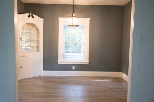 821 Kalamazoo St, Paw Paw MI 49079-1106 exterior