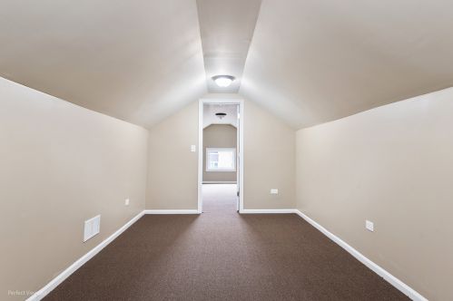 47 21 Ave, Broadview IL 60153-1236 exterior