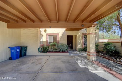 8191 Mclaren Dr, Tucson, AZ 85715-4418