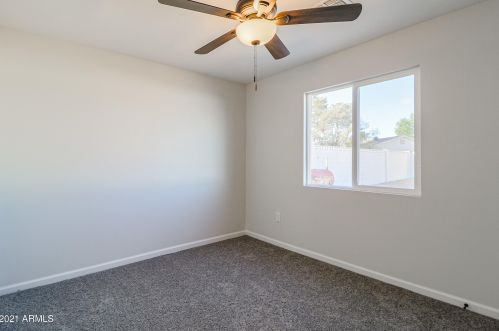 6002 44th St, Phoenix AZ 85032-4202 exterior