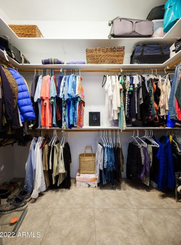 26506 11th Ave, Phoenix AZ  85085-1894 exterior