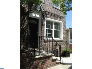 701 Clymer St, Philadelphia PA  19147-2813 exterior