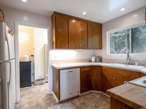 113 Belvedere Dr, Mill Valley CA 94941-2419 exterior