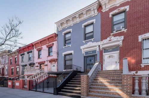 420 142nd St, Bronx, NY 10454-2109