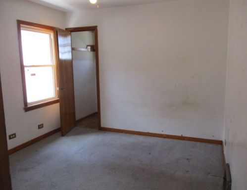 5348 Avers Ave, Chicago IL 60632-3724 exterior