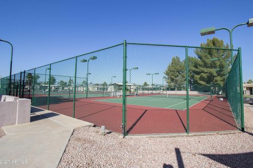 6350 Sawgrass Dr, Chandler AZ 85249-4352 exterior