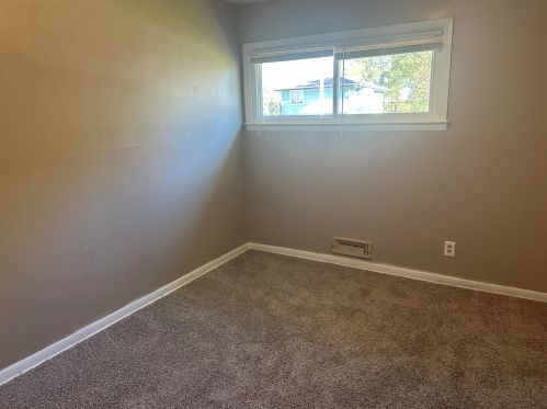 5947 61st St, Milwaukee WI  53218-2004 exterior