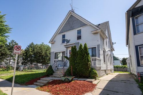 1270 43rd St, Milwaukee WI  53208-2721 exterior