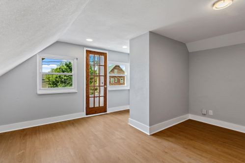 5451 Cherry St, Milwaukee WI  53208-2106 exterior