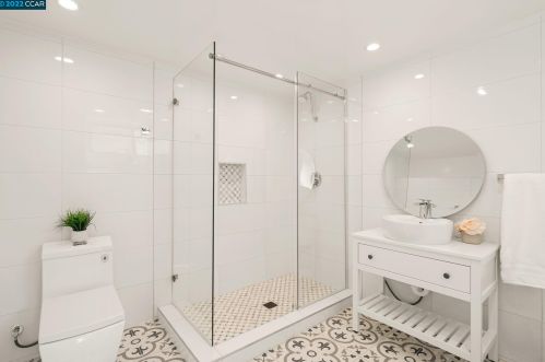 744 Contra Costa Ave, Berkeley CA 94707-1937 exterior